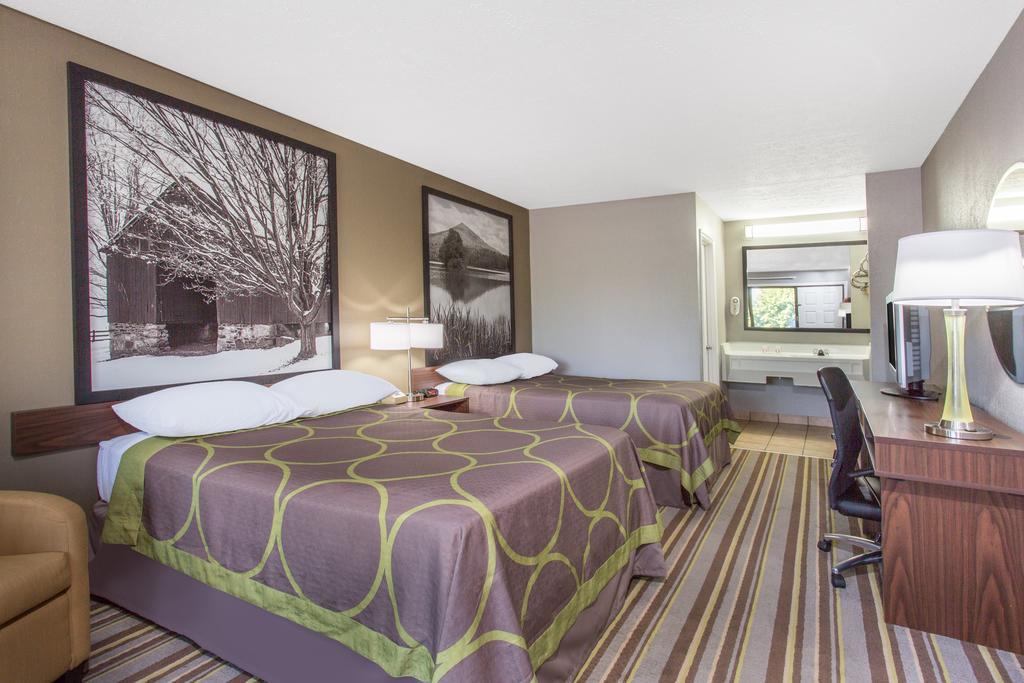 Super 8 by Wyndham Wytheville