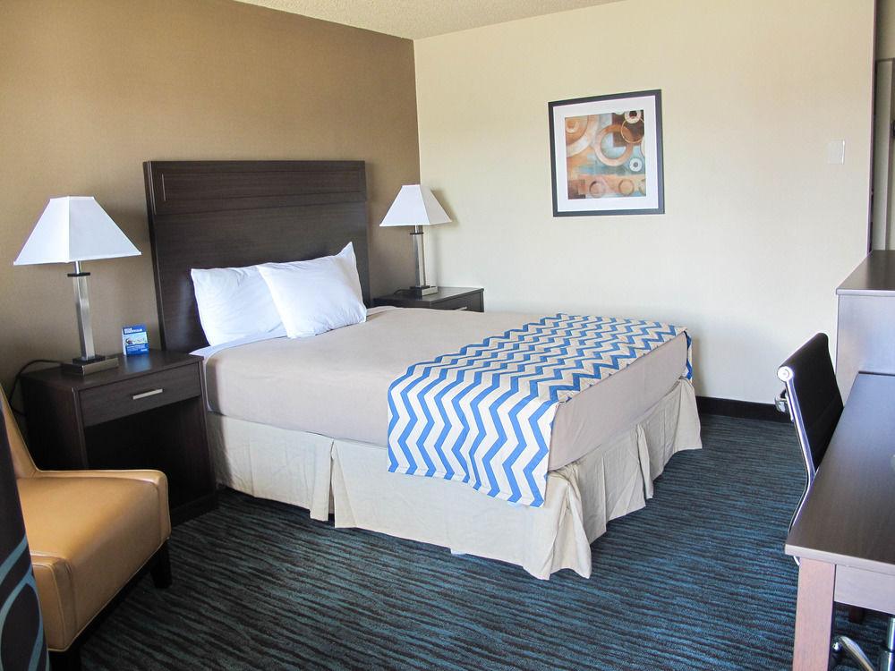 Travelodge by Wyndham Aberdeen