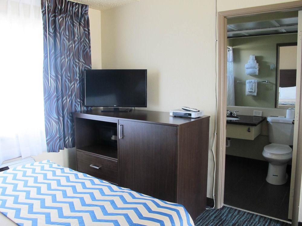 Travelodge by Wyndham Aberdeen