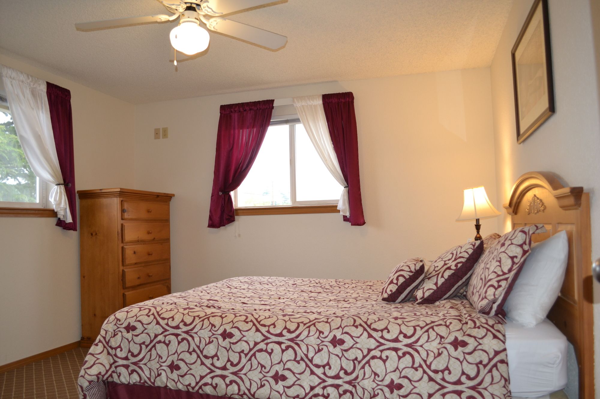 Anaco Bay Inn