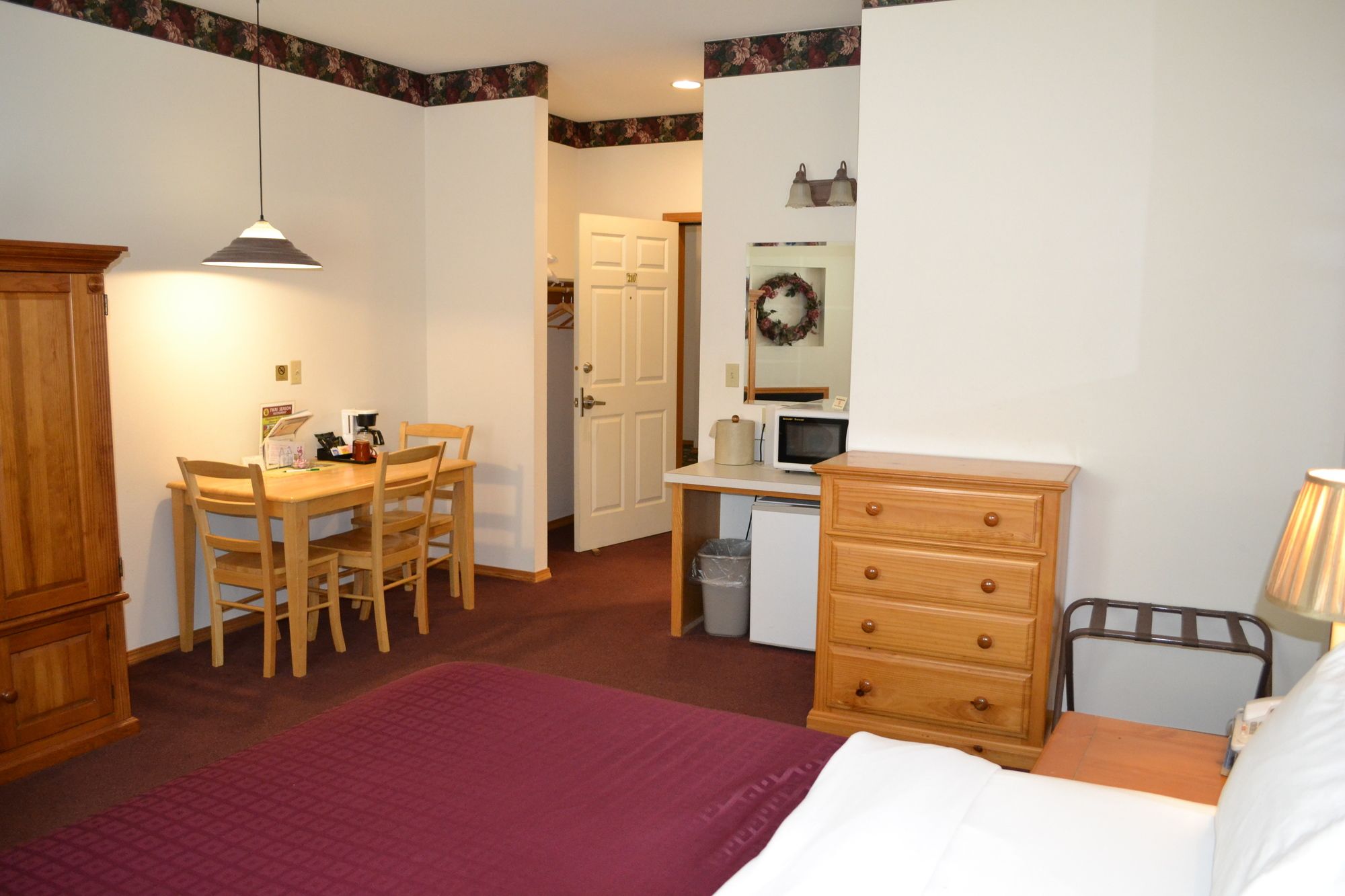 Anaco Bay Inn