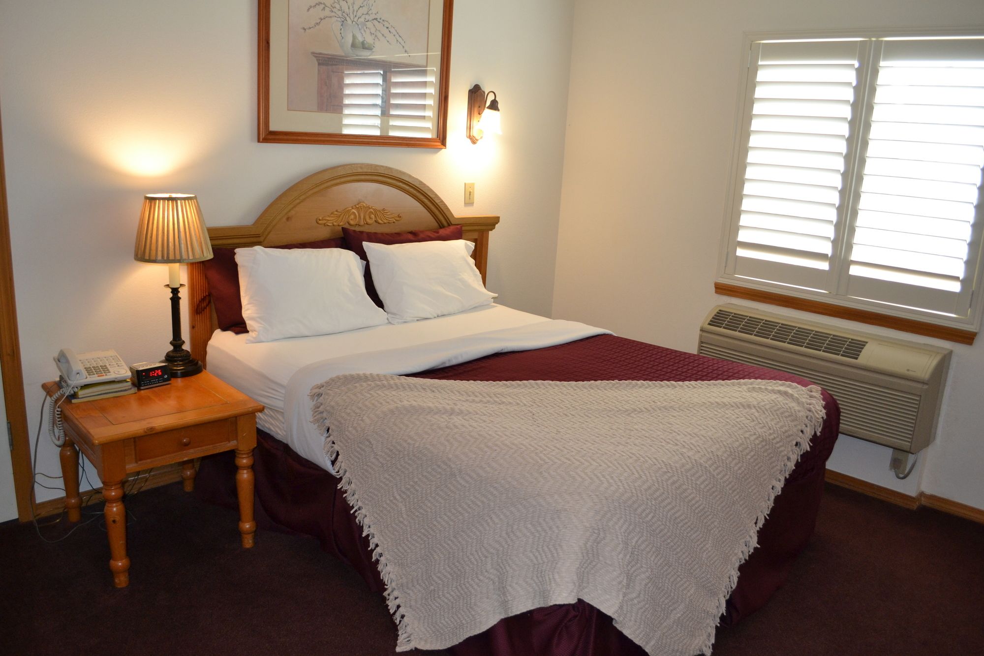 Anaco Bay Inn