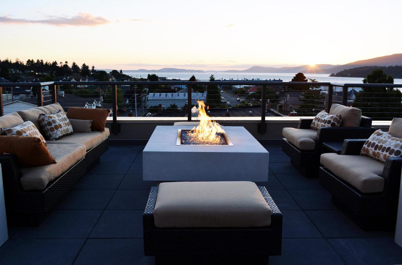 Majestic Inn & Spa