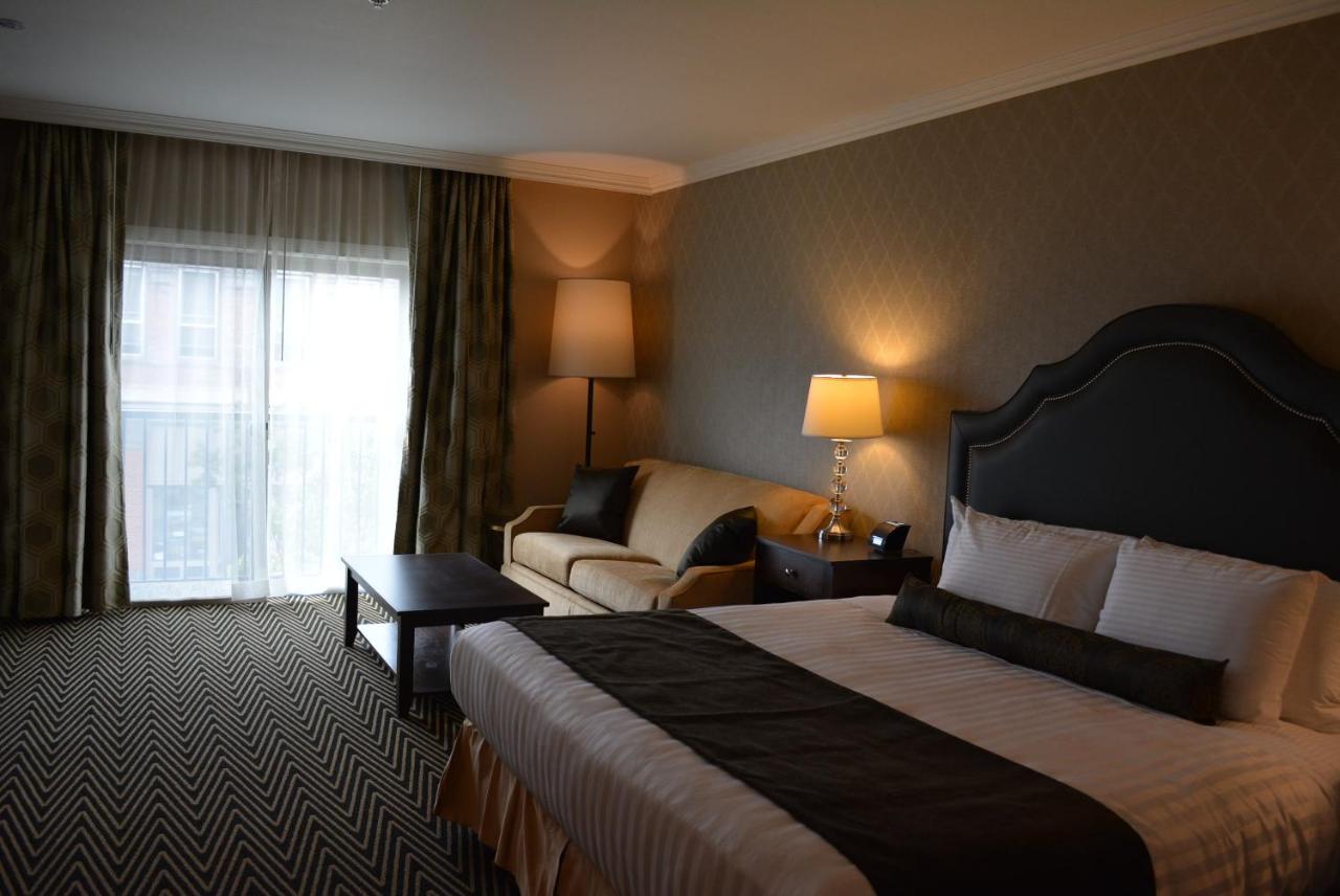 Majestic Inn & Spa