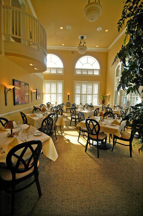 Majestic Inn & Spa