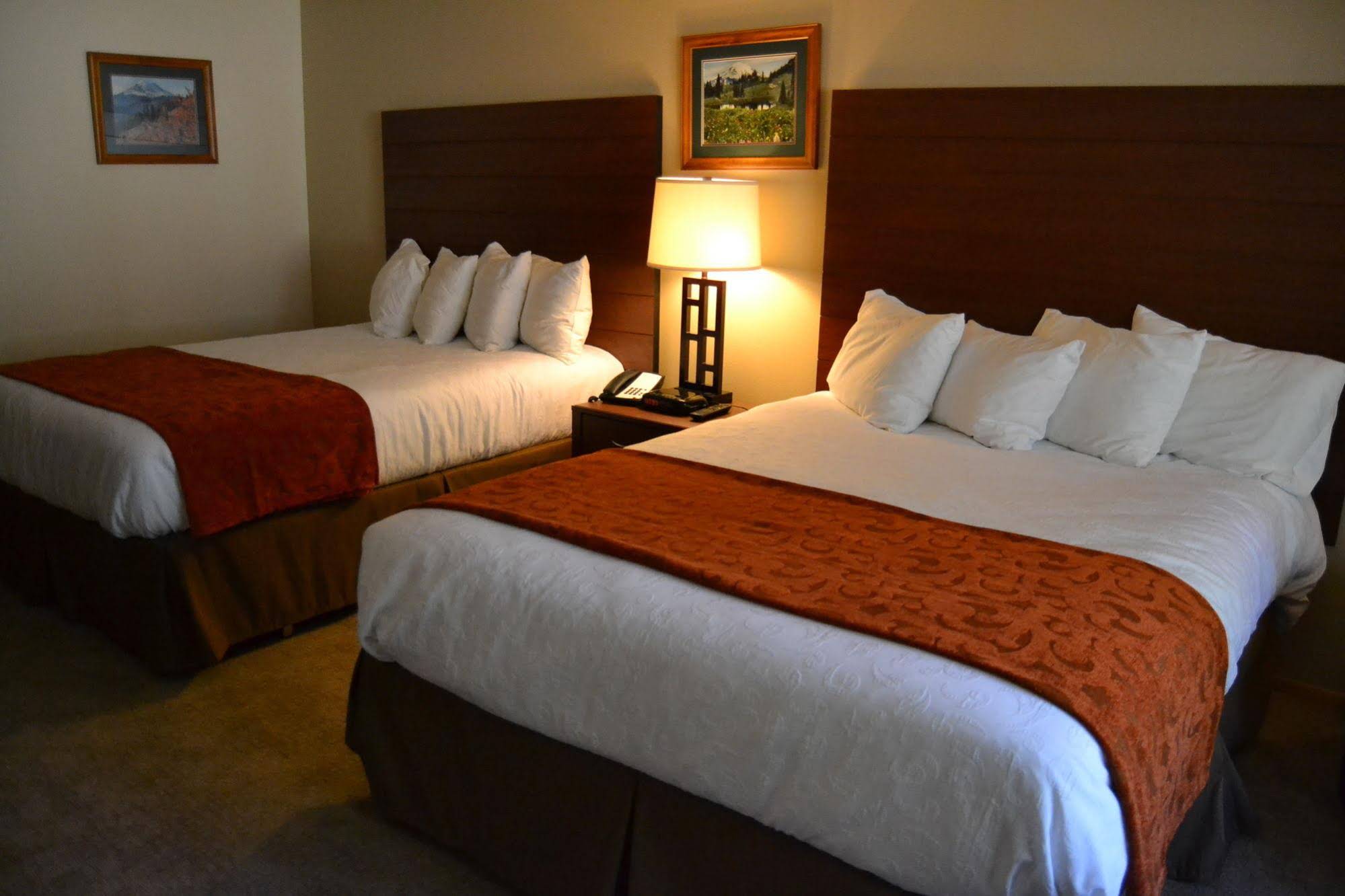 Nisqually Lodge
