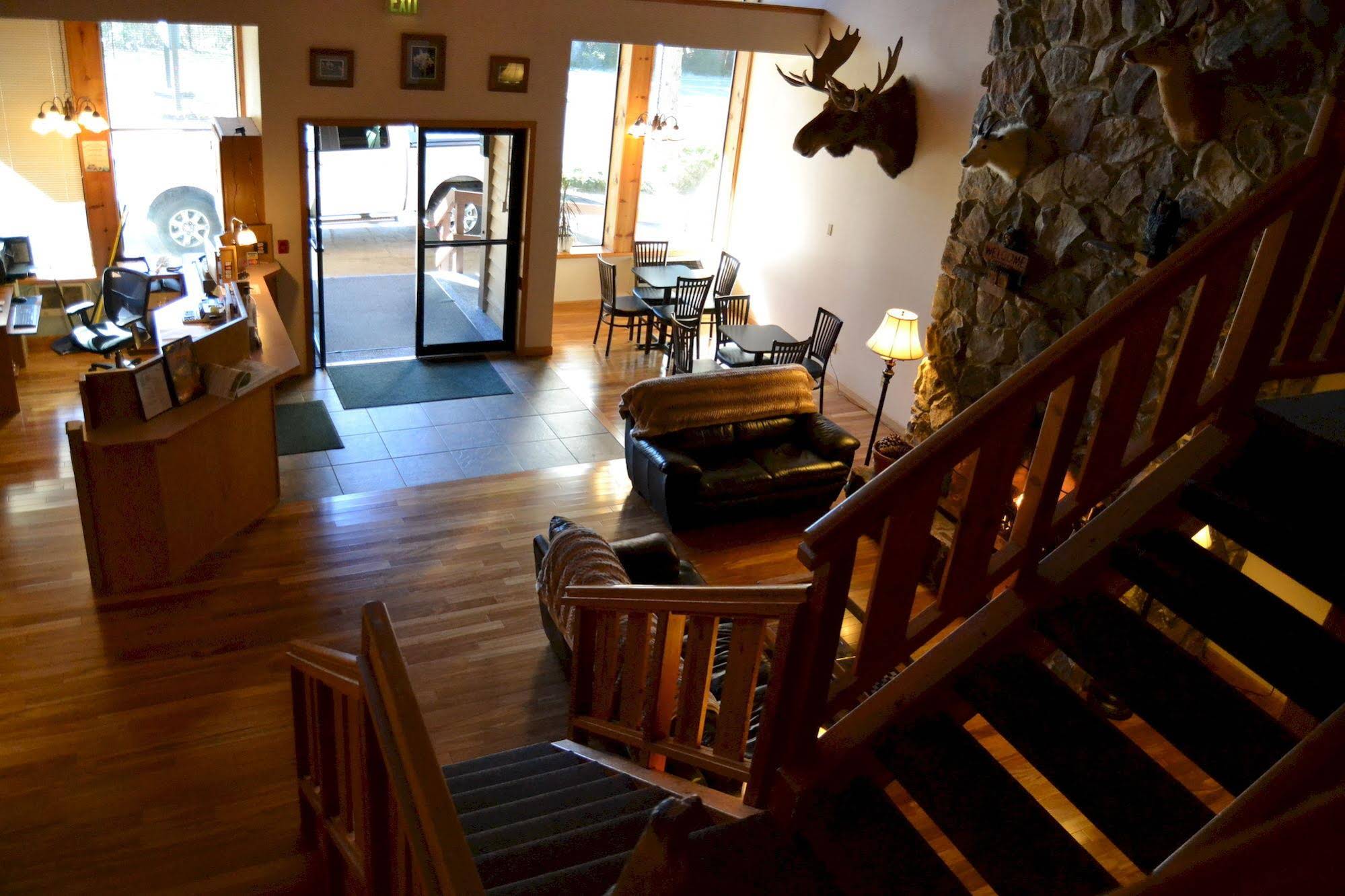Nisqually Lodge