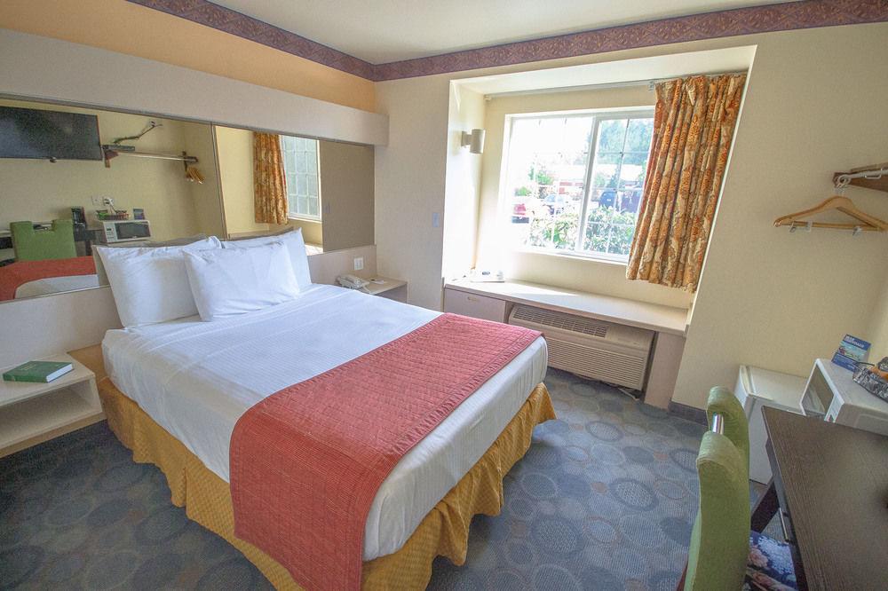 Clarion Inn Auburn Seattle