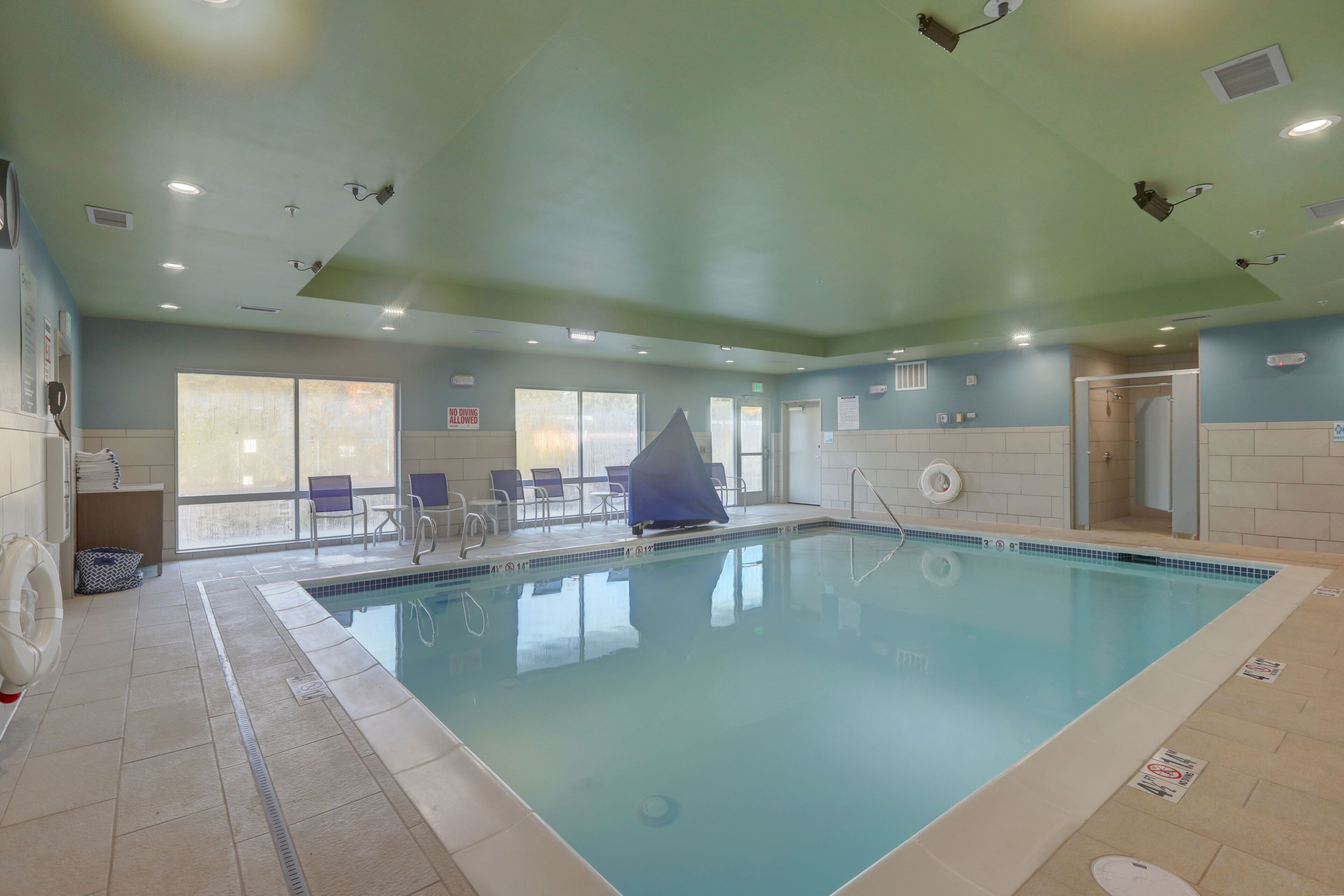 Holiday Inn Express & Suites Auburn Downtown