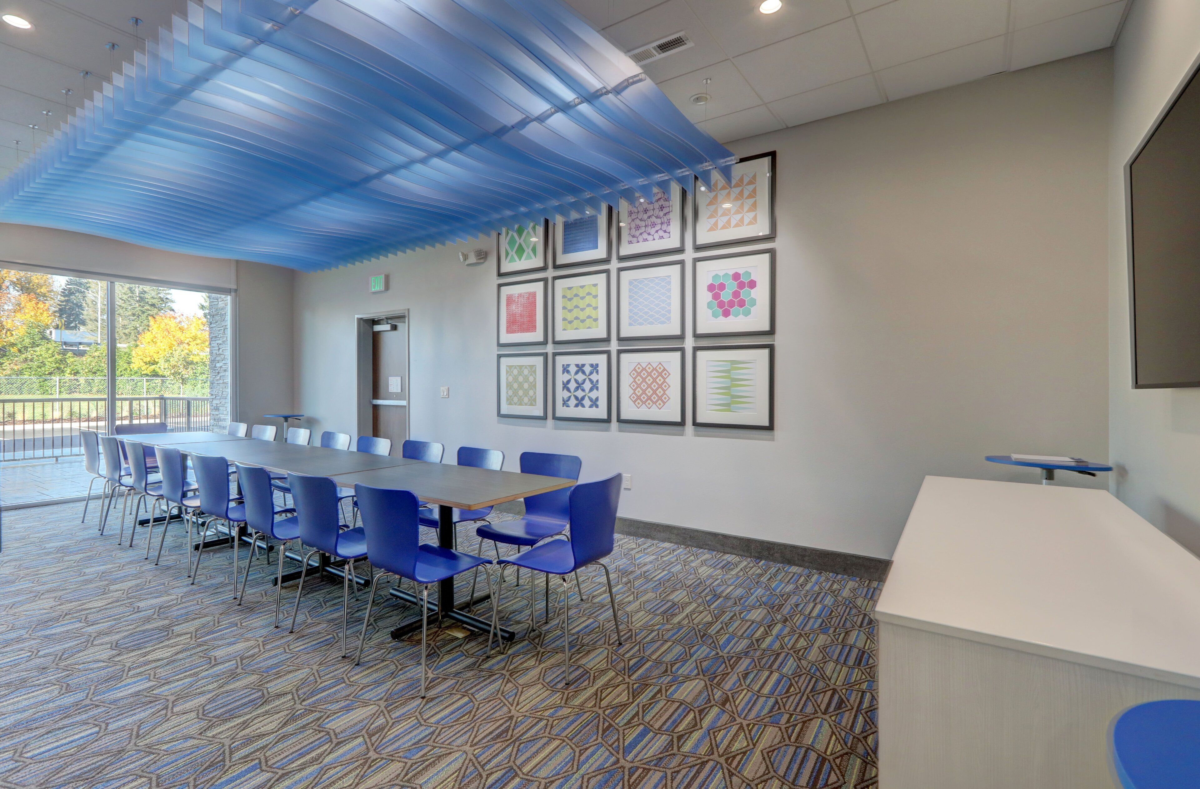 Holiday Inn Express & Suites Auburn Downtown