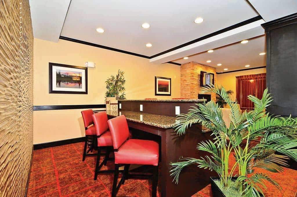 La Quinta Inn & Suites by Wyndham Auburn
