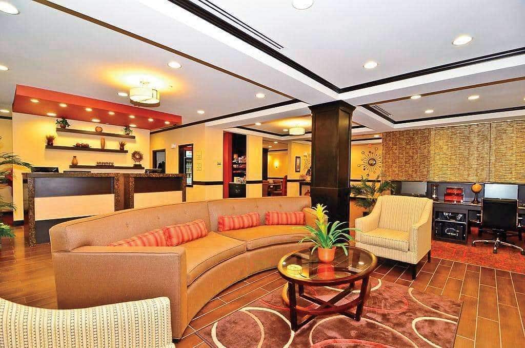 La Quinta Inn & Suites by Wyndham Auburn