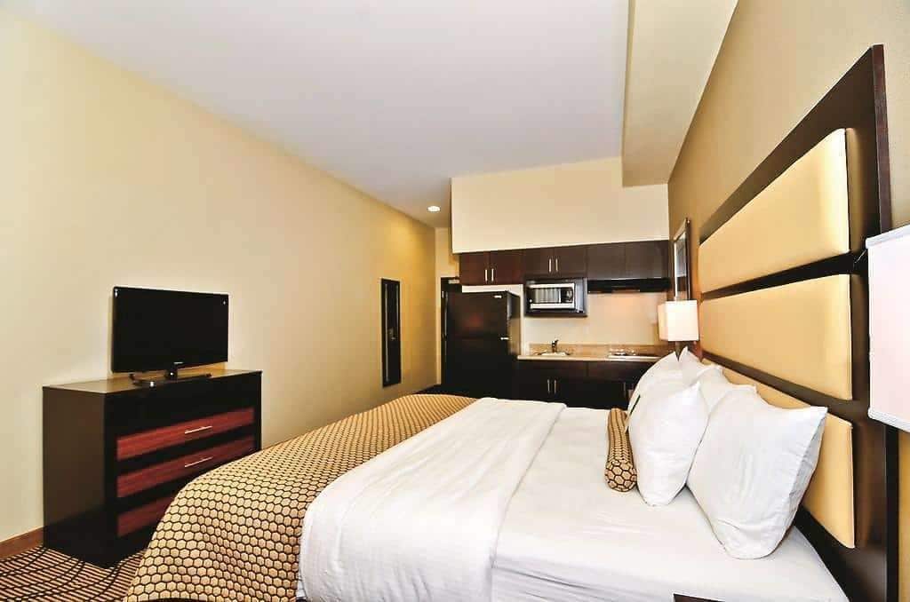 La Quinta Inn & Suites by Wyndham Auburn