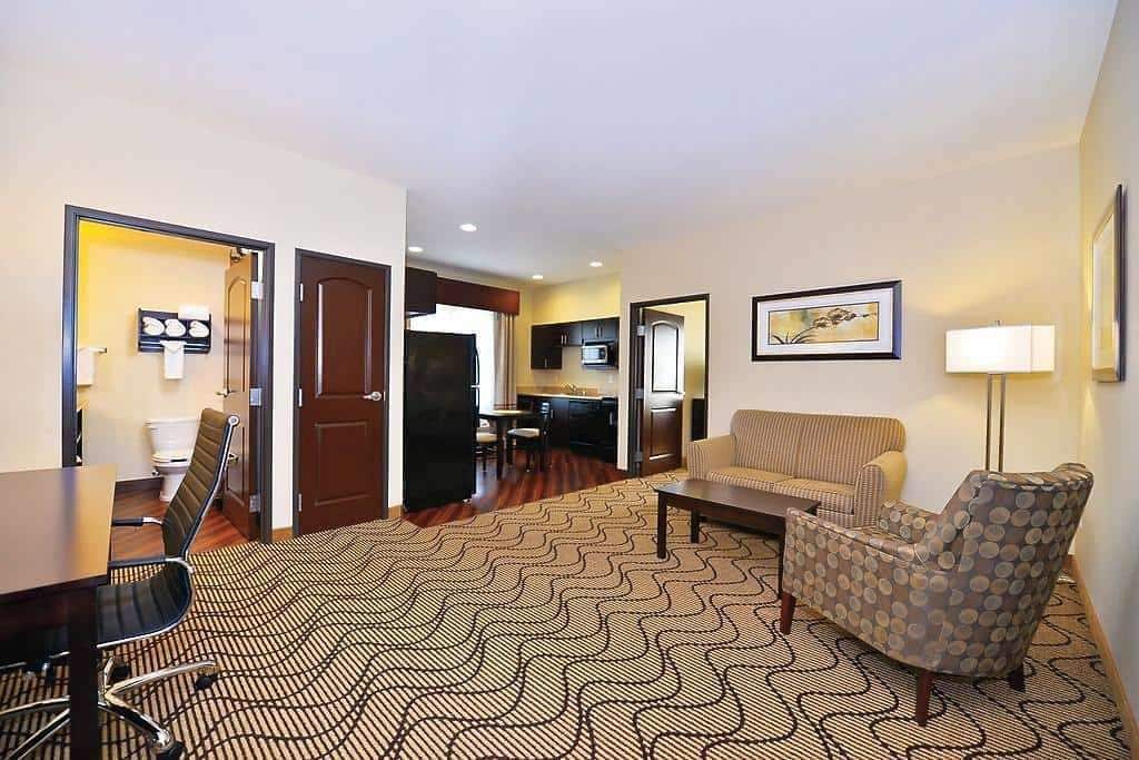 La Quinta Inn & Suites by Wyndham Auburn