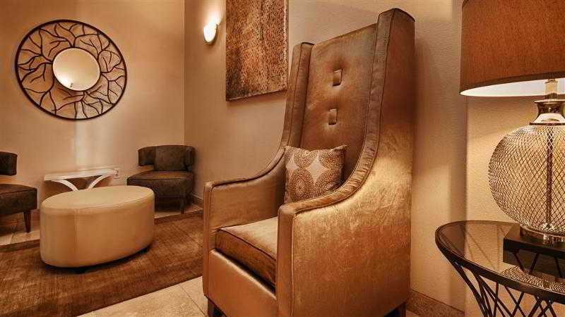 Best Western Plus Battle Ground Inn & Suites