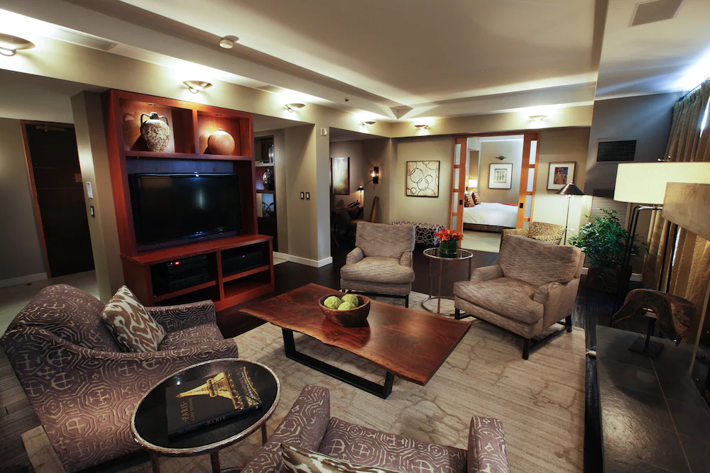 Bellevue Club Hotel