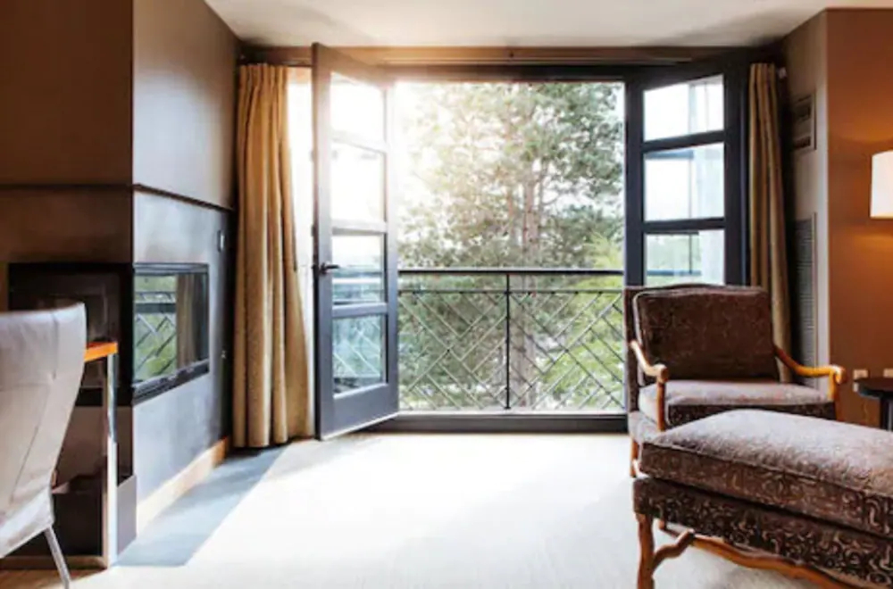 Bellevue Club Hotel