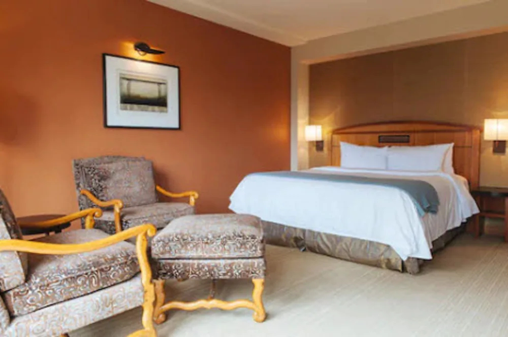 Bellevue Club Hotel