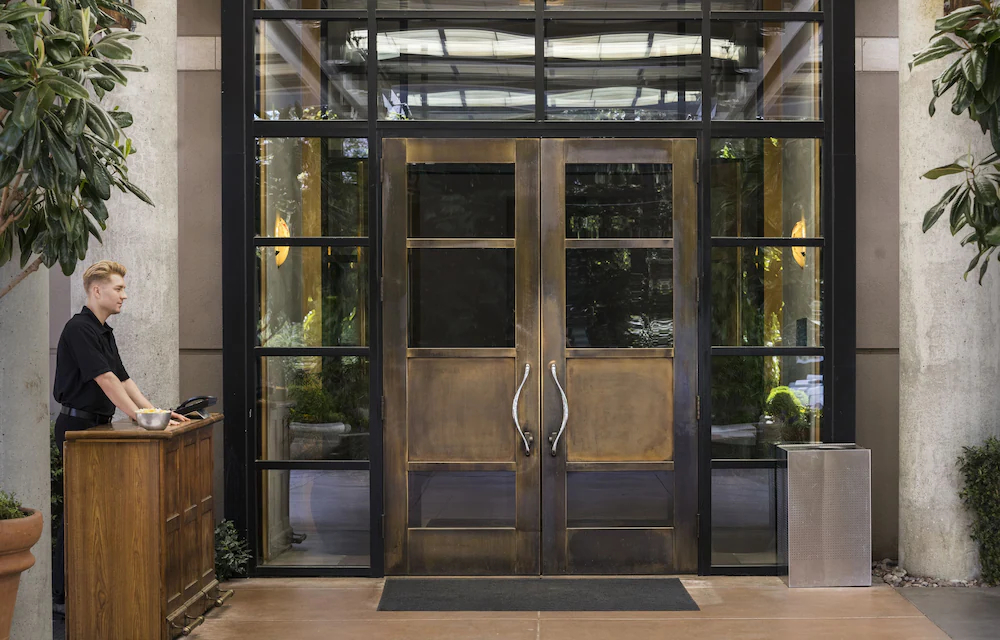 Bellevue Club Hotel