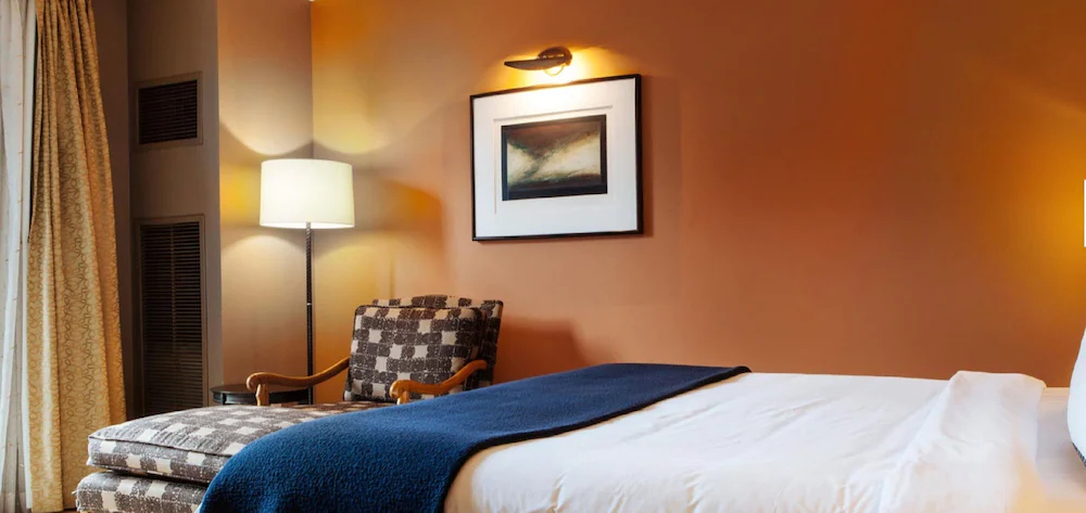 Bellevue Club Hotel