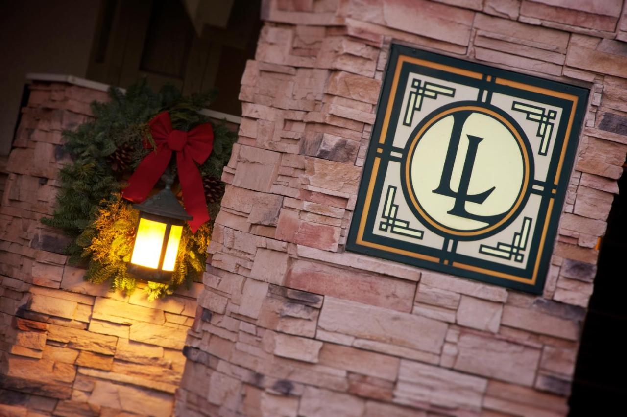 Larkspur Landing Bellevue