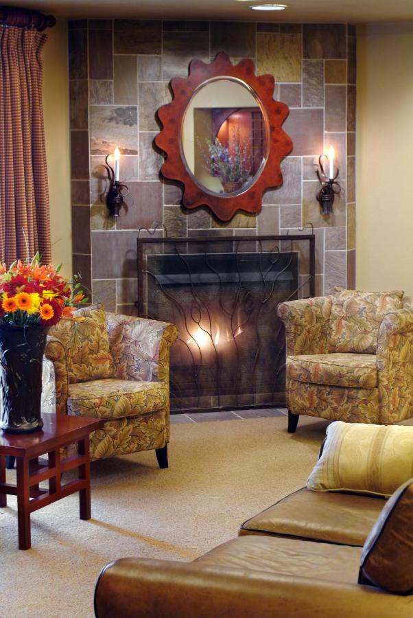 Larkspur Landing Bellevue