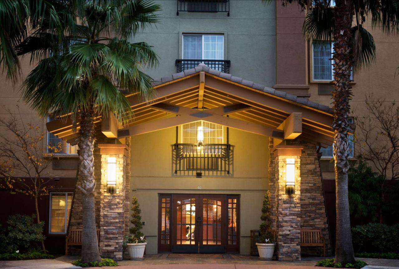 Larkspur Landing Bellevue