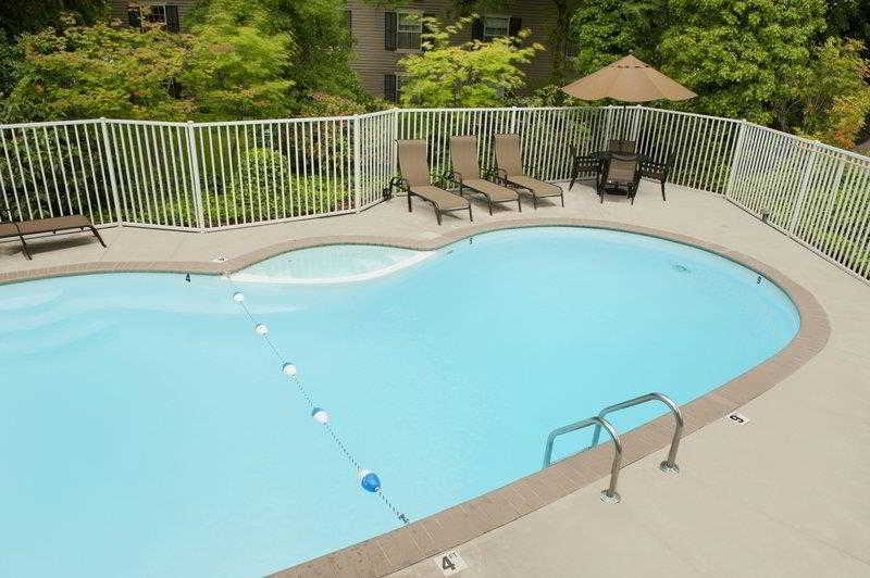 Wingate by Wyndham Bellingham Heritage Inn