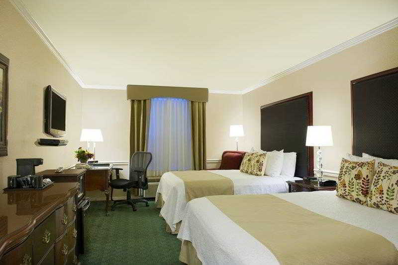 Wingate by Wyndham Bellingham Heritage Inn