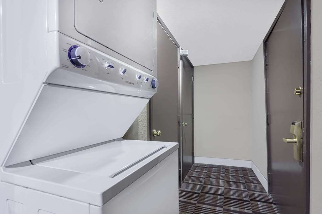 Days Inn by Wyndham Bellingham