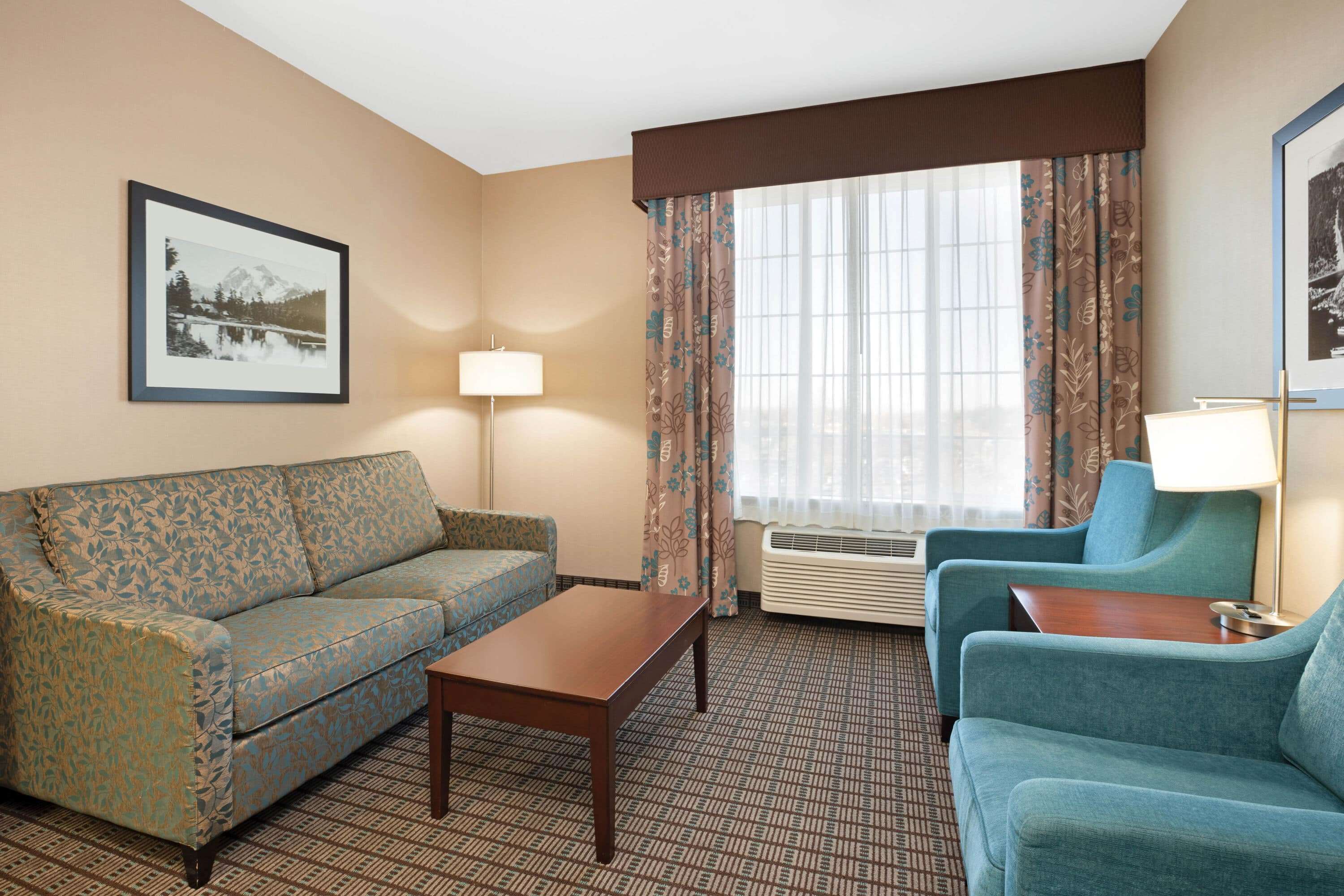 La Quinta Inn & Suites by Wyndham Bellingham