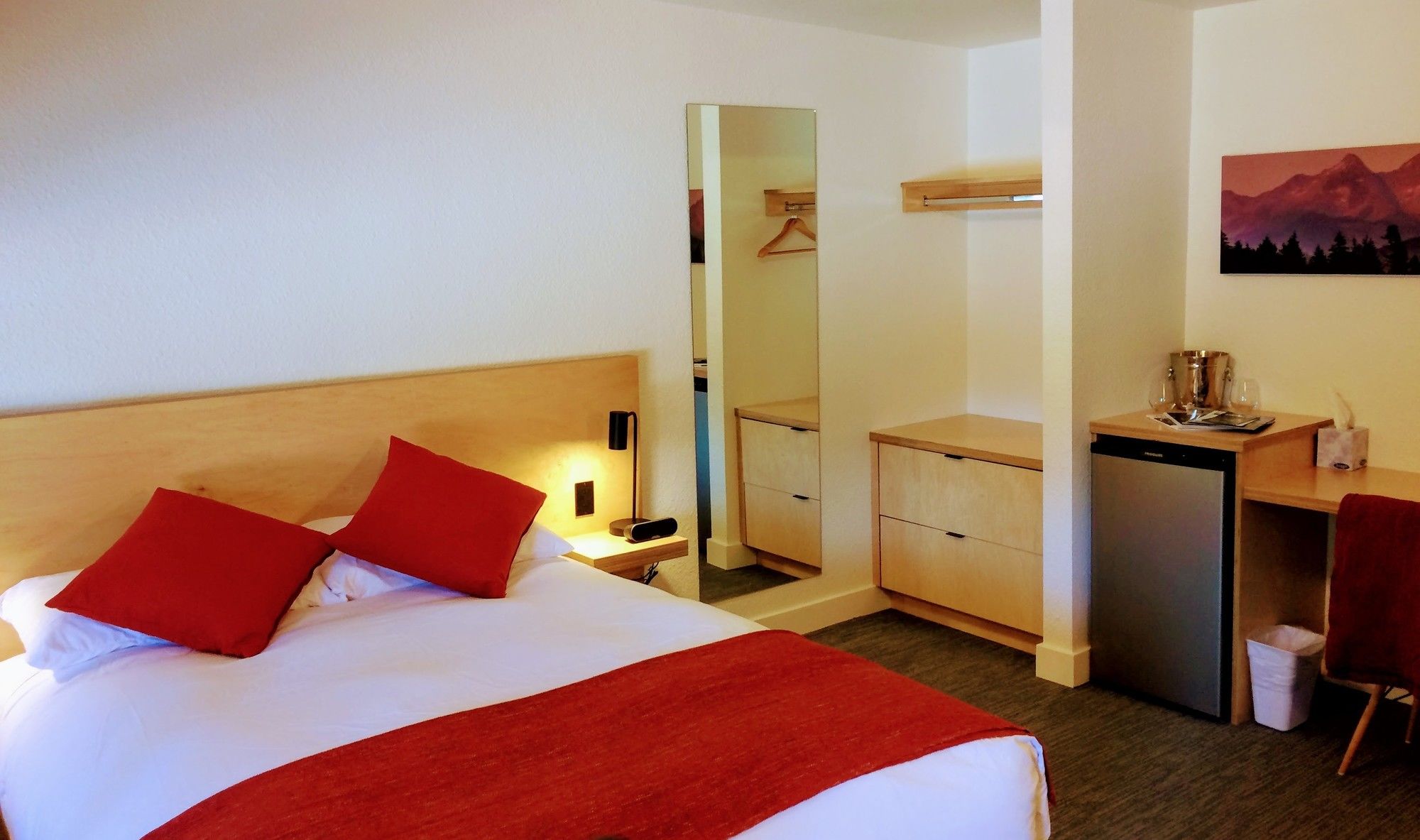 Heliotrope Hotel