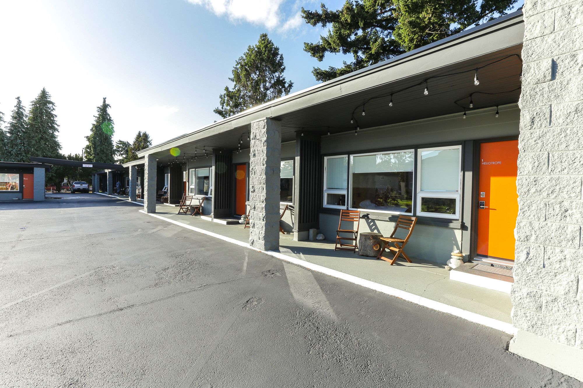 Heliotrope Hotel