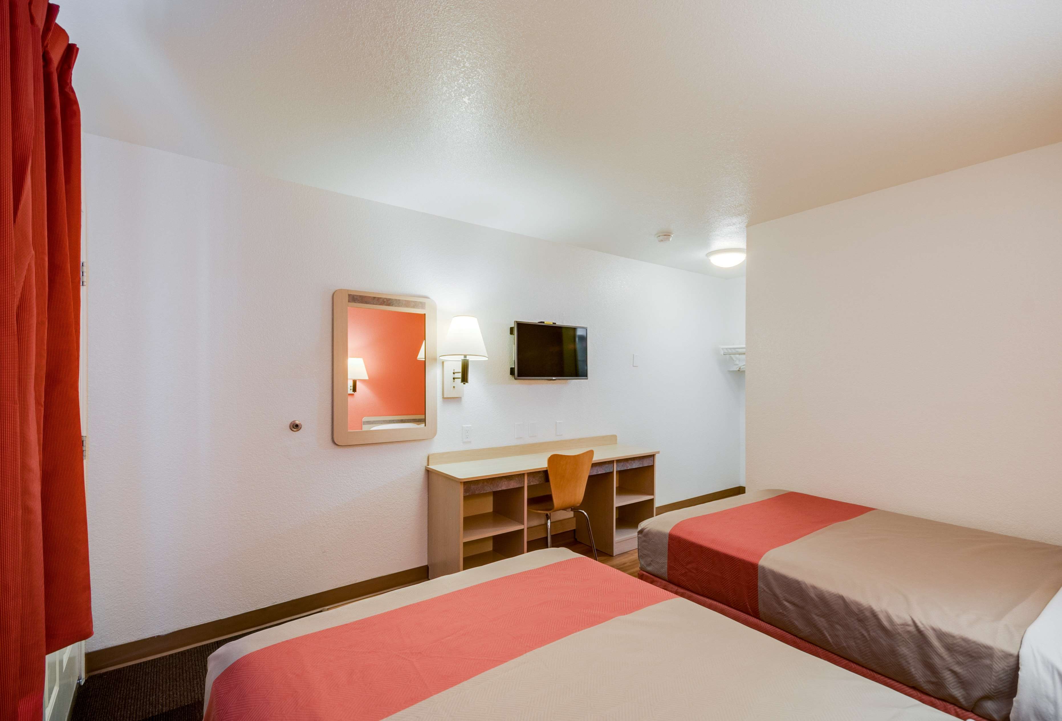 Motel 6 Bellingham