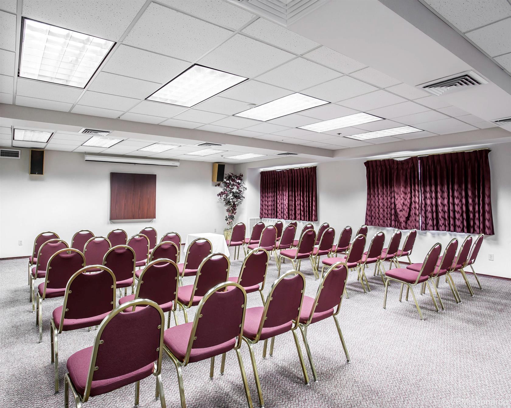 Quality Inn Grand Suites