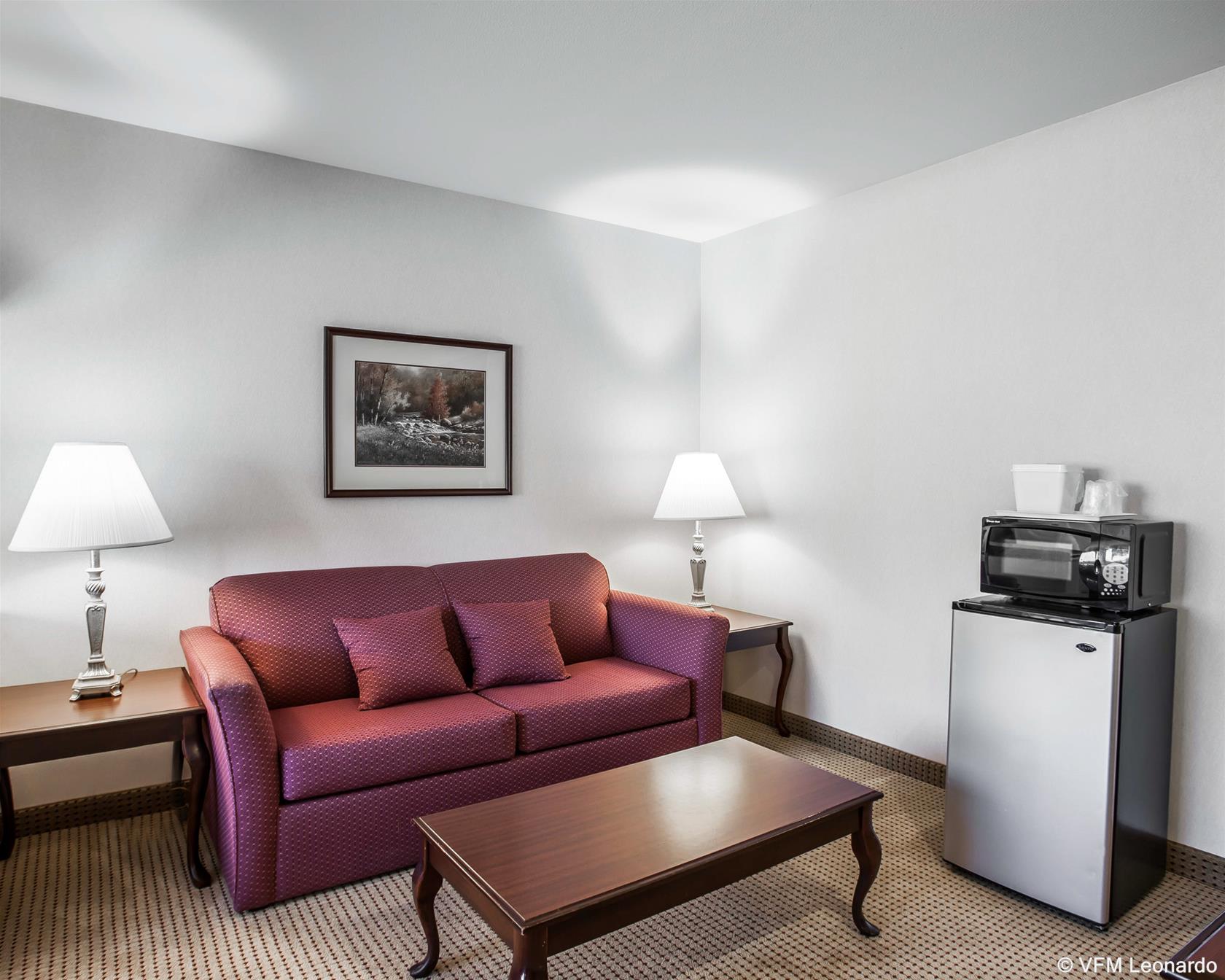 Quality Inn Grand Suites