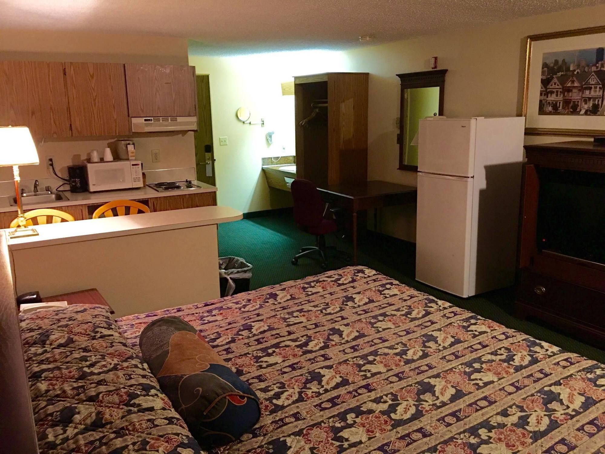 Midway Inn