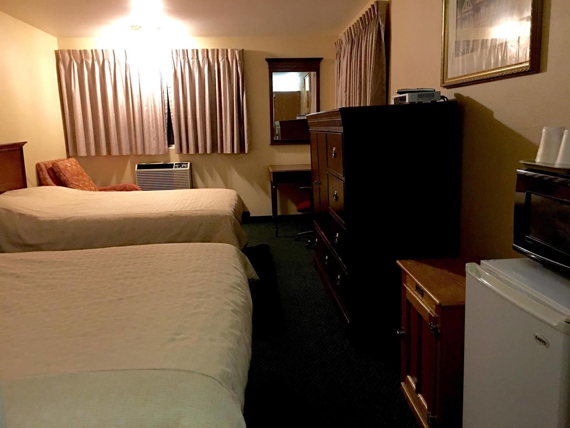 Midway Inn