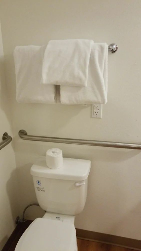 Motel 6 Bremerton