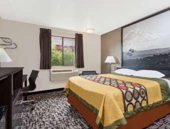 Super 8 by Wyndham Bremerton