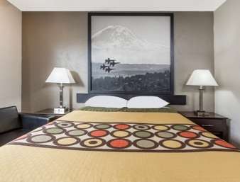 Super 8 by Wyndham Bremerton