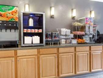 Super 8 by Wyndham Bremerton