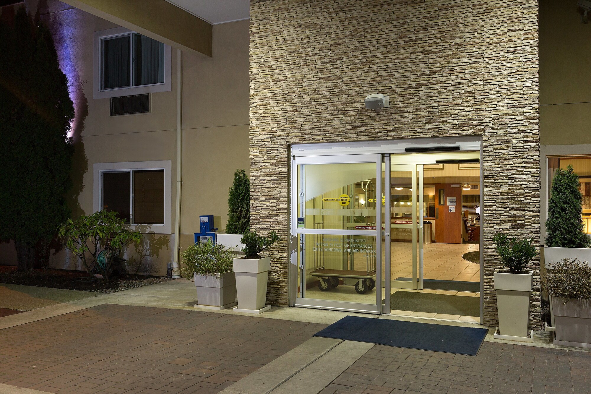 Holiday Inn Express Hotel & Suites Burlington