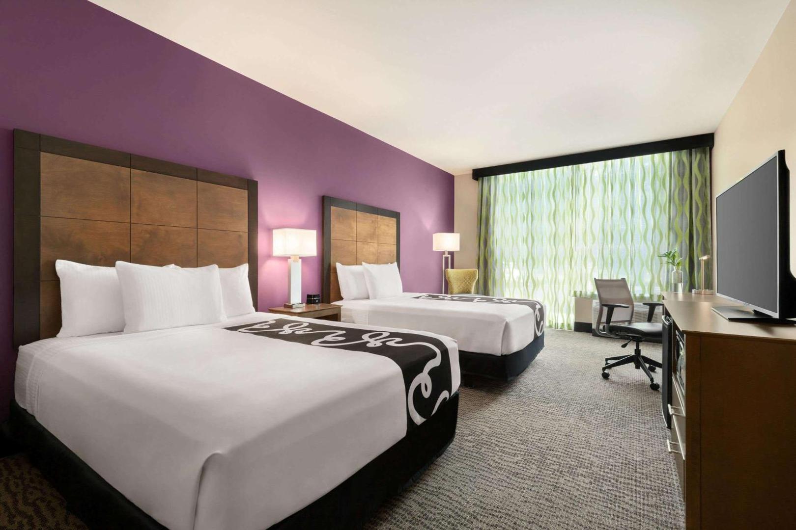 La Quinta Inn & Suites by Wyndham Burlington