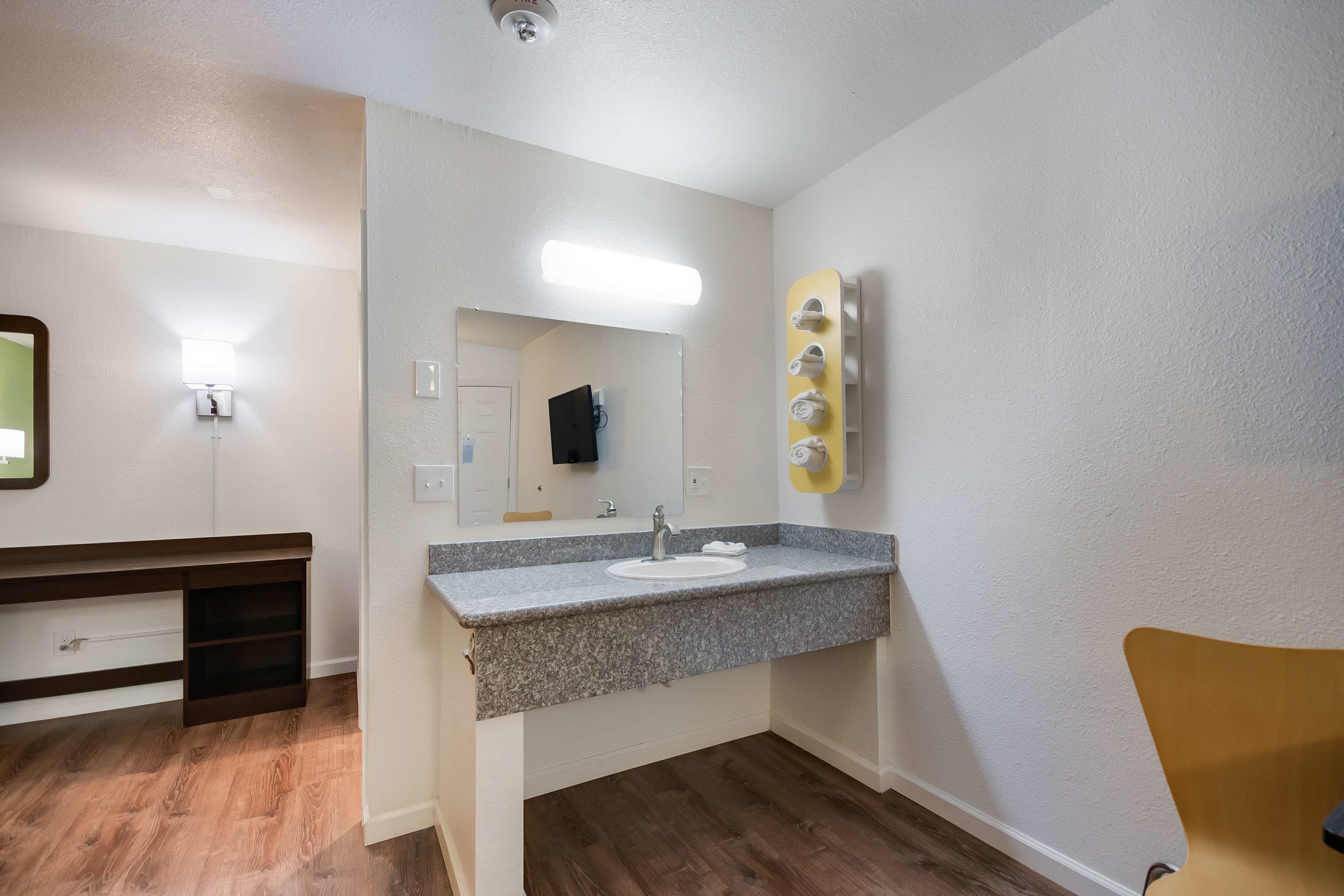 Motel 6 Burlington