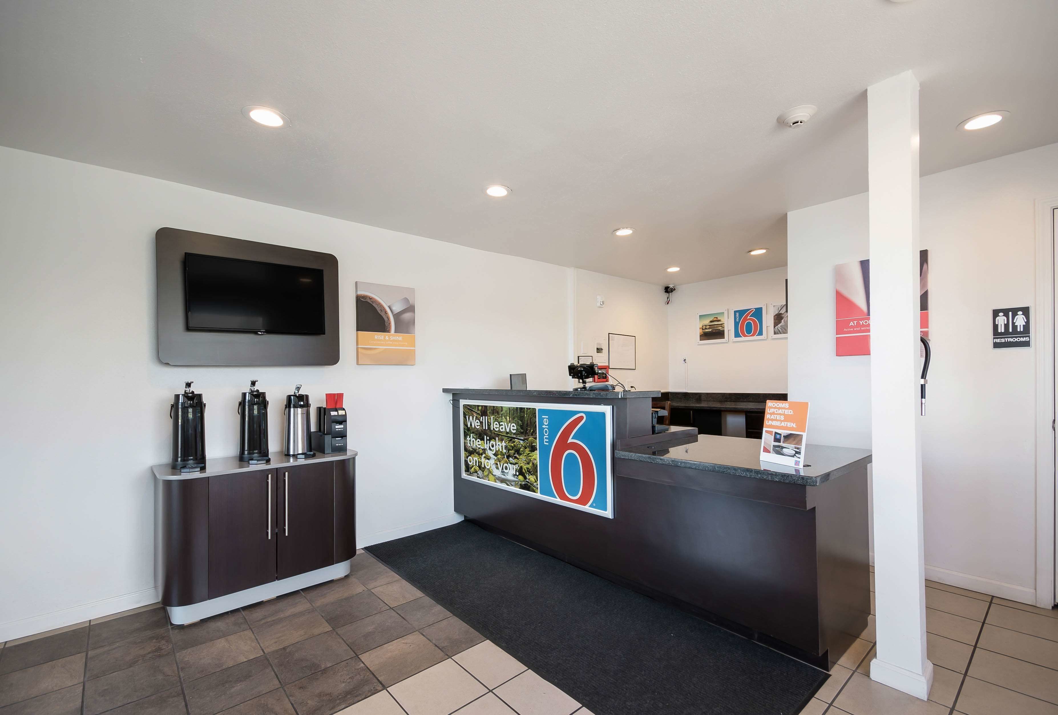 Motel 6 Burlington