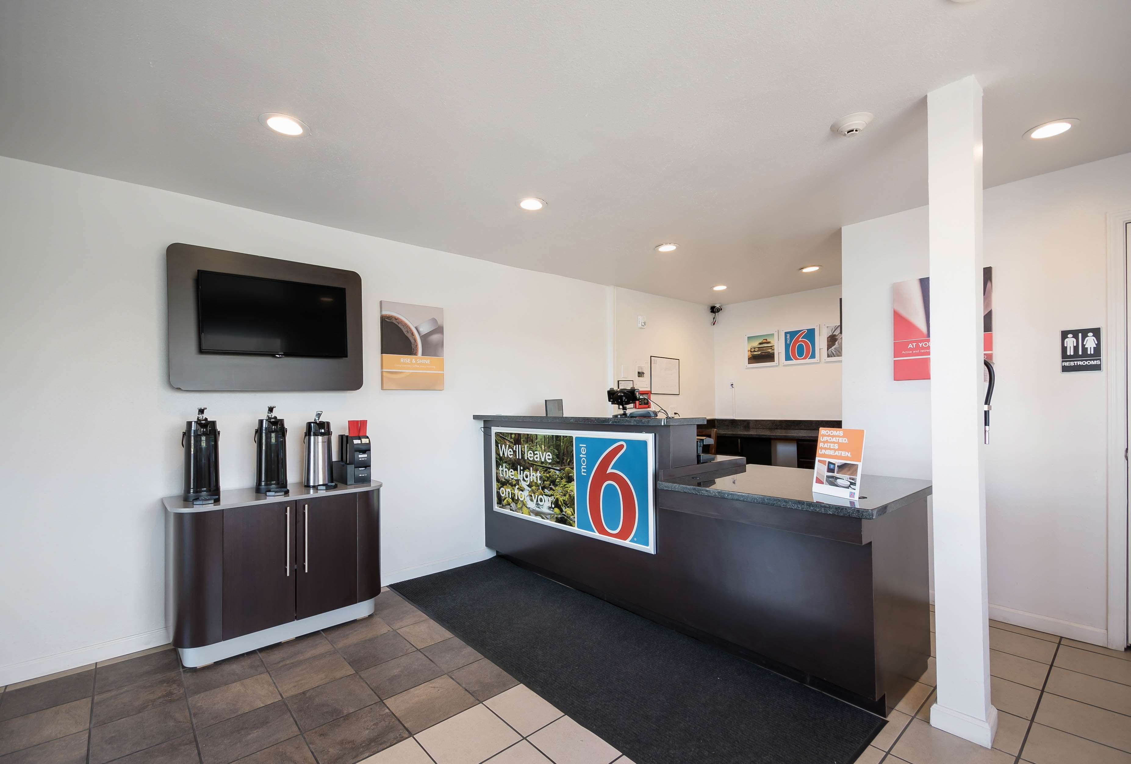 Motel 6 Burlington