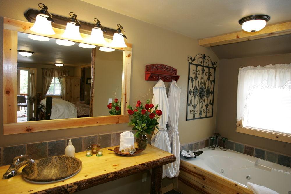 Carson Ridge Private Luxury Cabins