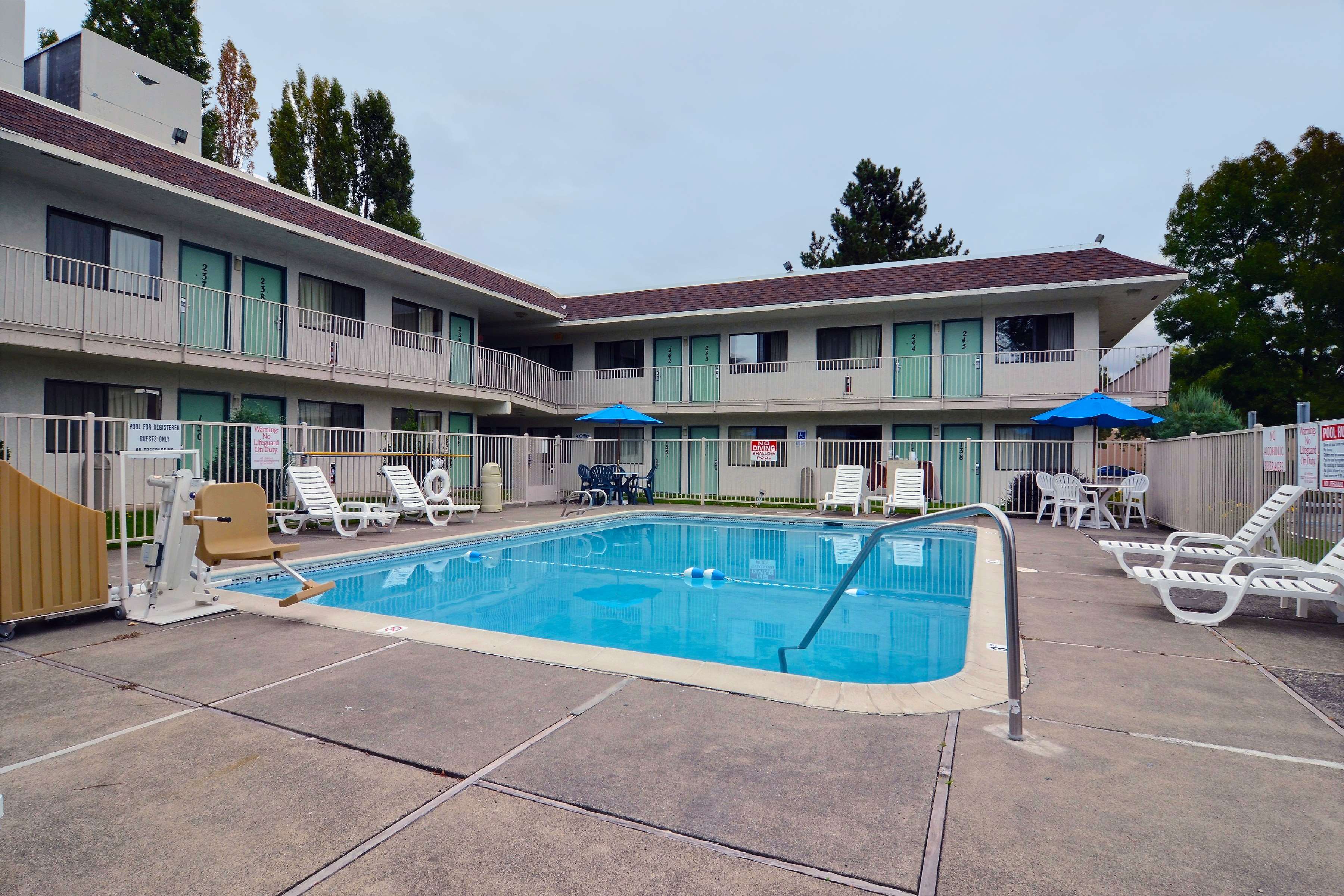 Motel 6 Centralia