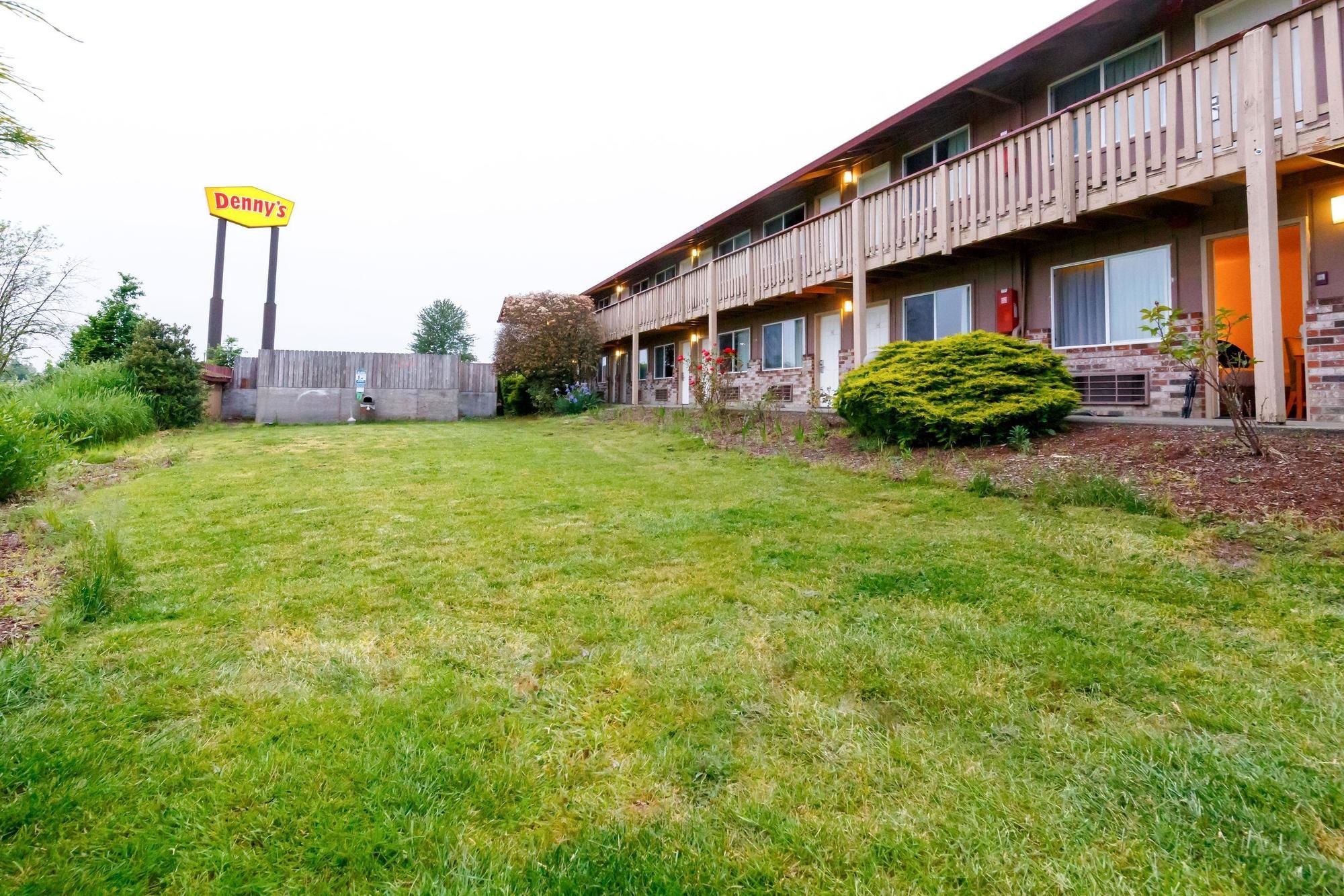 OYO Hotel Chehalis I-5 South